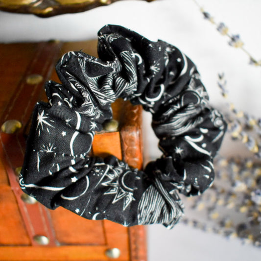 Planchette Scrunchie